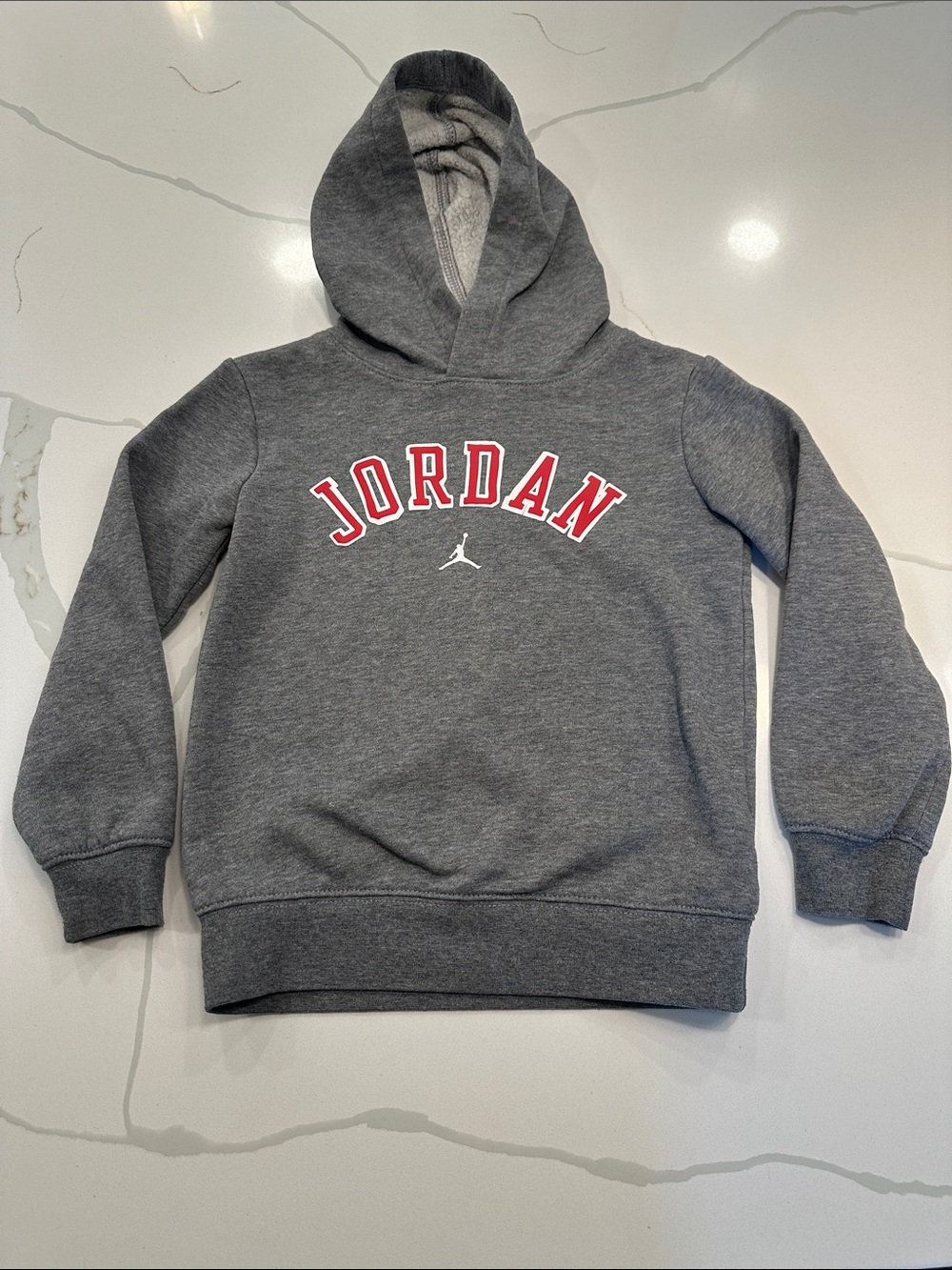 Jordan Heathered gray boys hooded sweatshirt size XS 3/4 red white 🤍🩶❤️